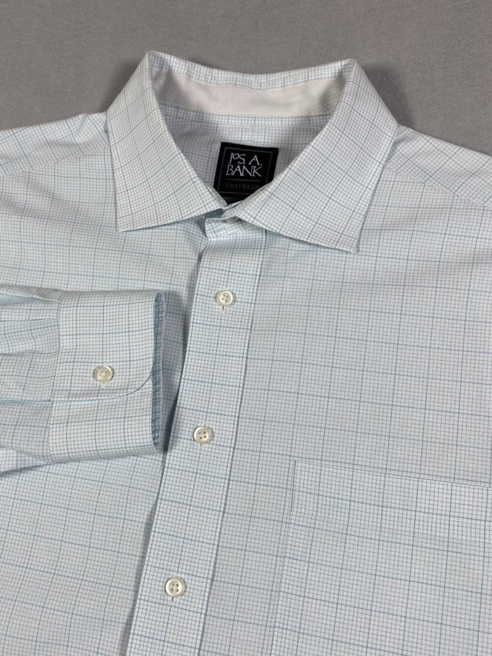 Jos A Bank Traveler Travel Tech Long Sleeve Button Dress Shirt Mens Size 17-34